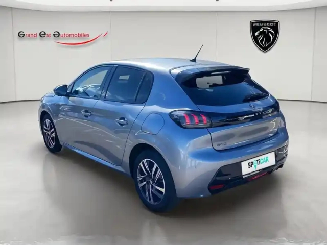 Peugeot 208 1.5 bluehdi 100ch s&amp;s allure pack — photo 3