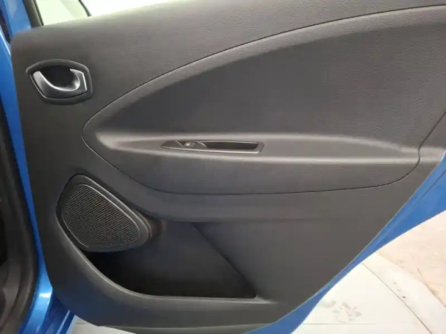 Renault Zoé zoe r110 — photo 20