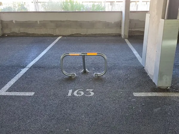 Places de parking dans résidence sécurisée