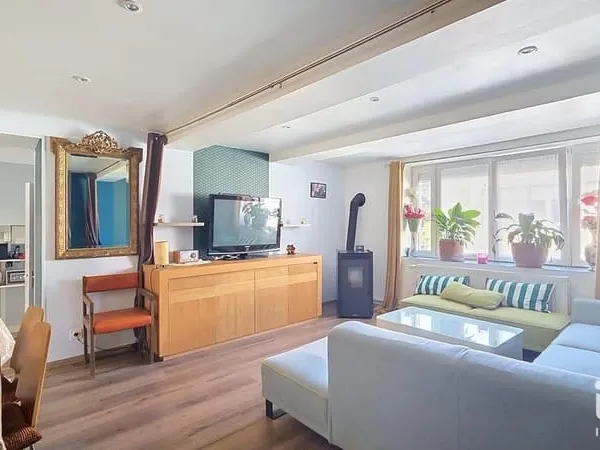 Maison 3 pièces 134 m²