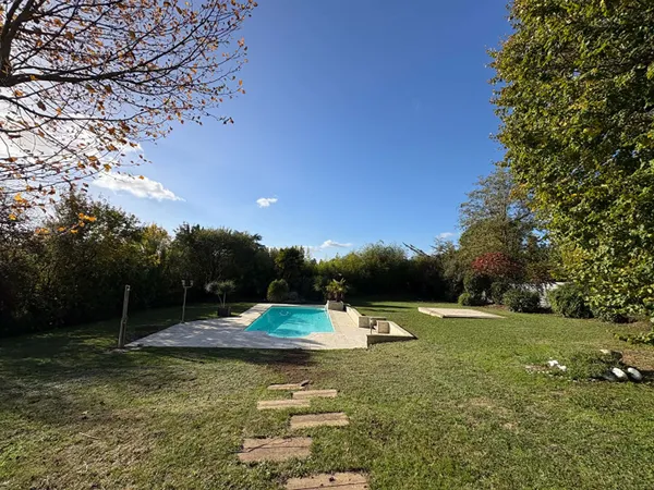 Terrain non viabilisé à vendre de 1305 m² à Briollay