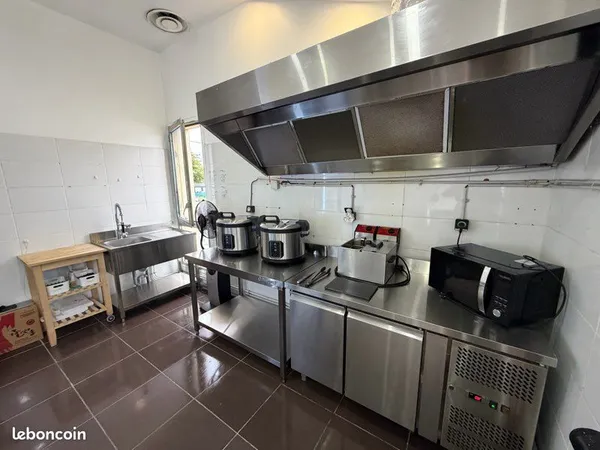 Cession Dark Kitchen Poke Bowl clé en main - Argenteuil (Loyer charges comprises)