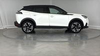 Peugeot 2008 1.2 PureTech 130ch S&S GT Pack EAT8 — photo 4