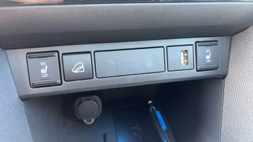 Toyota Yaris Cross 1.5 HSD 116 Hybrid E-CVT - Trail – 2022 – 62172 km – Hybride essence – Boîte Automatique — photo 10