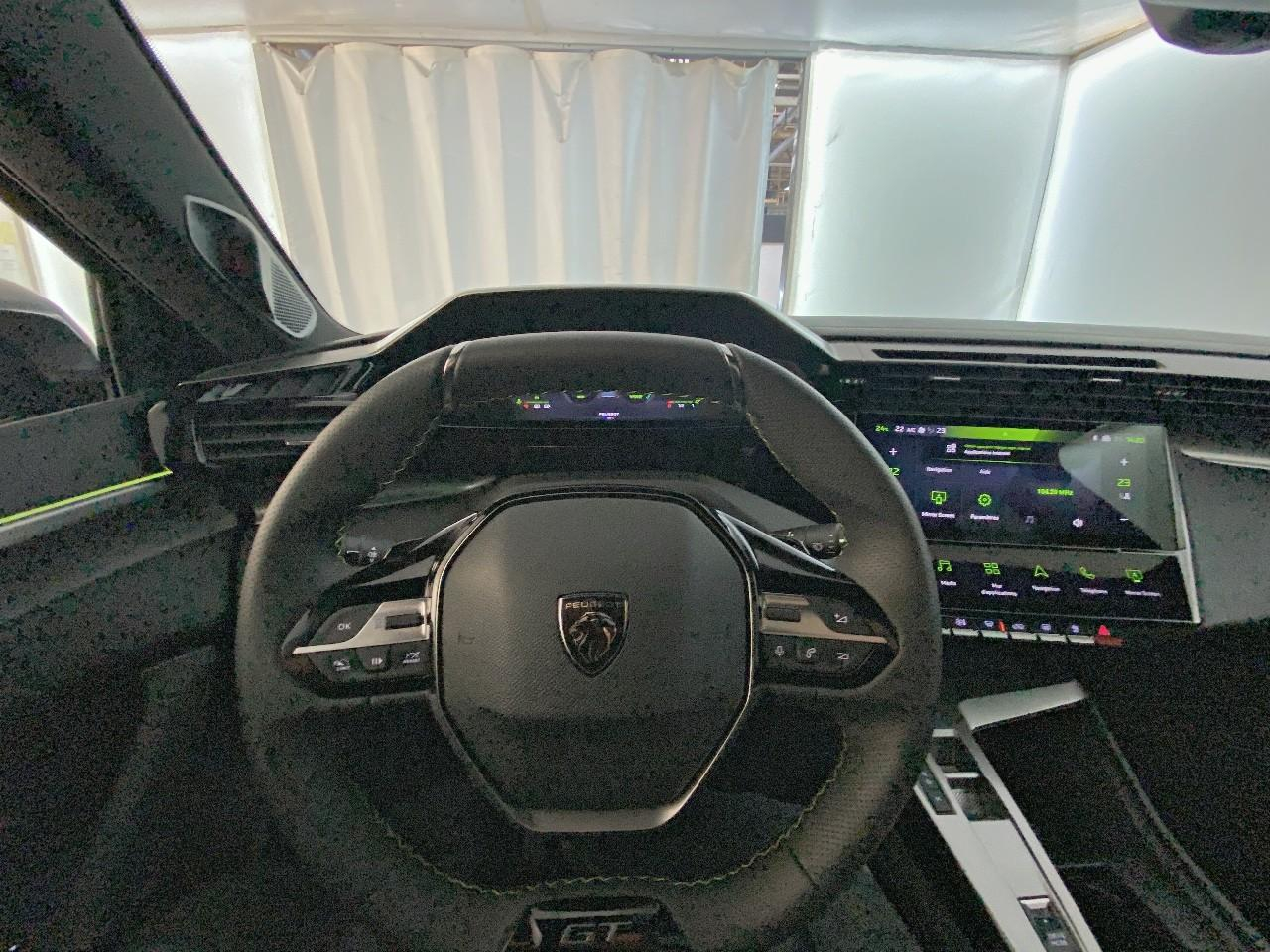 Peugeot 408 hybrid 145 e-dcs6 gt — photo 12