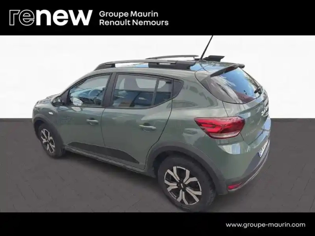 Dacia Sandero 1.0 tce 110ch stepway expression + — photo 4