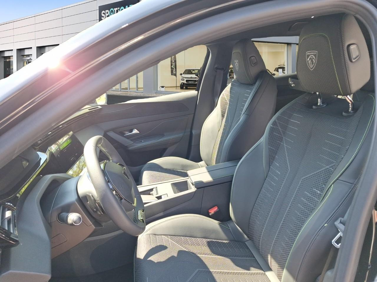 Peugeot 408 hybrid 145ch gt e-dcs6 — photo 9