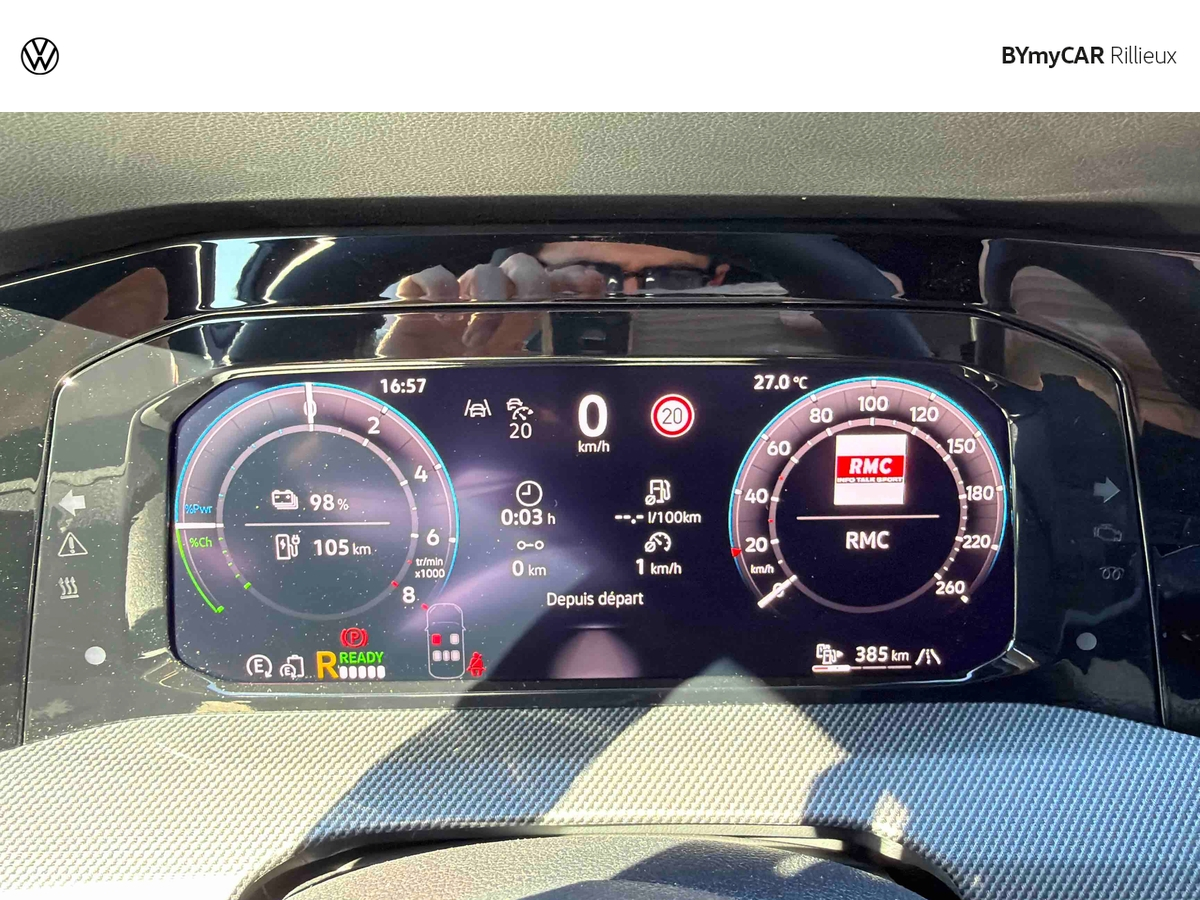 Volkswagen Golf 1.5 eHybrid 272 DSG6 — photo 18