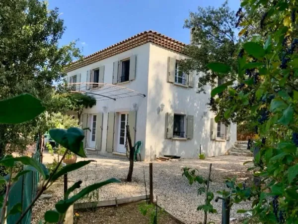 Bastide Carces 5 pièce(s) 148.8 m2