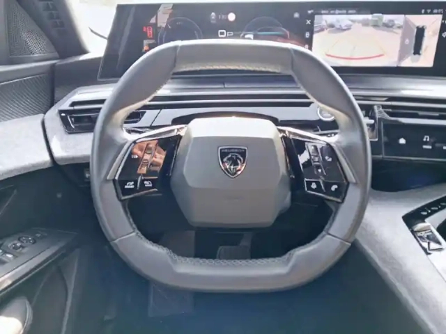 Peugeot 5008 hybrid 136 e-dcs6 — photo 53