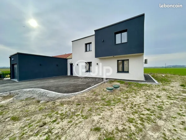 Maison 6 pièces 194 m²