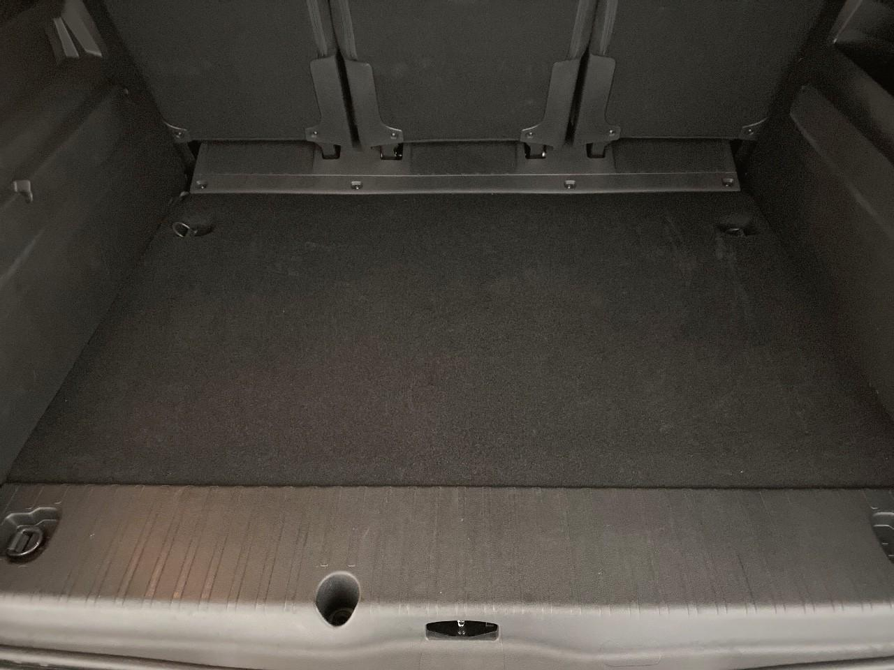 Peugeot Rifter m diesel 130 ch automatique 5pl gt — photo 6