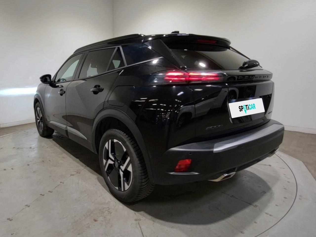 Peugeot 2008 hybrid 145 e-dcs6 allure — photo 3