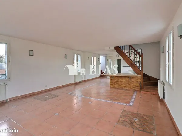 Duplex 5 pièces 104 m²