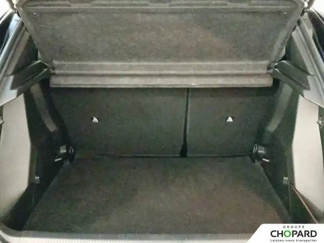 Peugeot 2008 puretech 130 s&amp;s bvm6 — photo 36