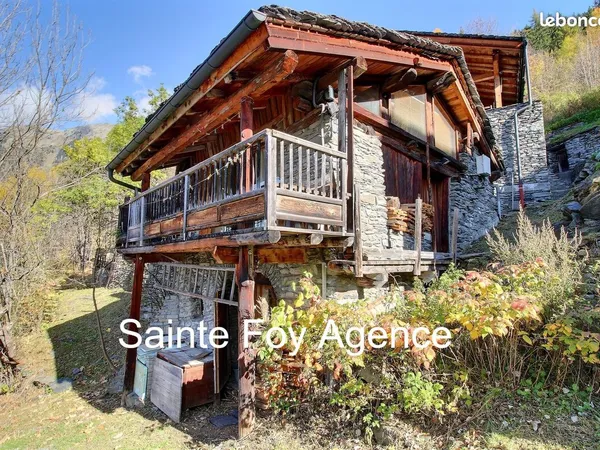 Dans un hameau de charme sur la commune de Sainte Foy