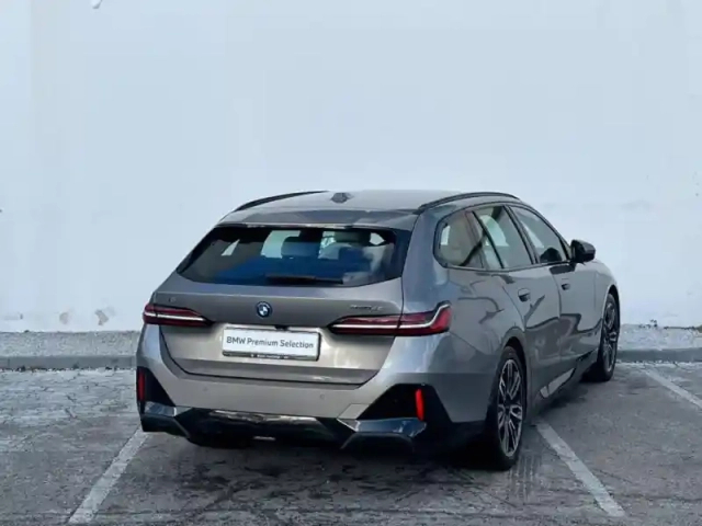 Bmw Serie 5 série 5 touring i5 340ch m sport edrive40 — photo 3