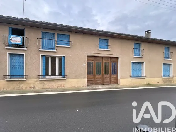 Maison 12 pièces 304 m²