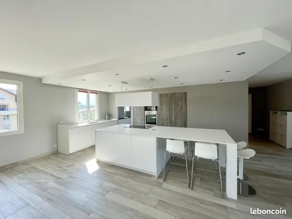 Appartement 6 pièces 228 m²