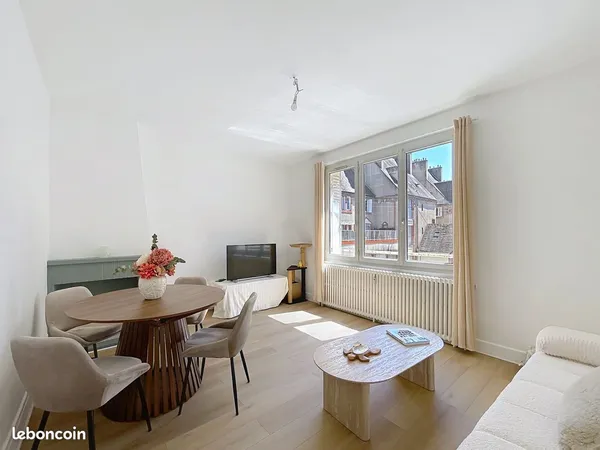 LOCATION APPARTEMENT centre-ville de GIEN