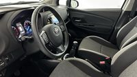 Toyota Yaris 110 VVT-i Design 5p — photo 12