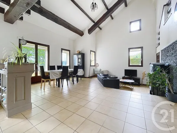 Maison 4 pièces 147 m²