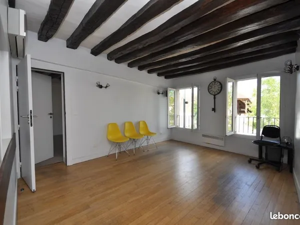 Local 67 m²
