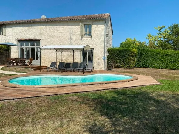 Maison en pierre 5 pièces 127 m²