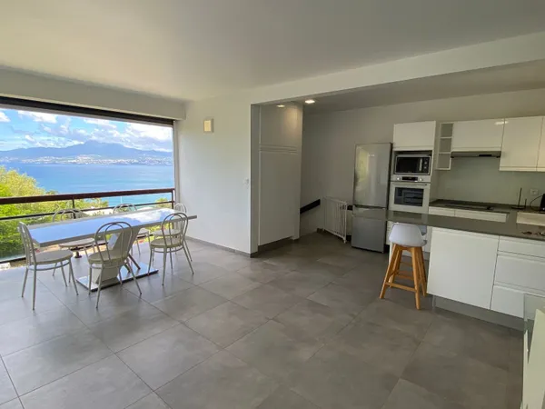 Appartement 4 pièces 106 m²