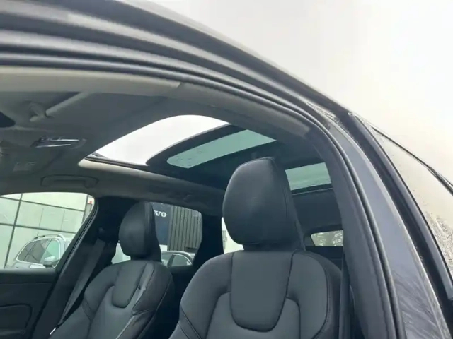 Volvo Xc60 t6 awd hybride rechargeable 253 ch+145 ch geartronic 8 — photo 21