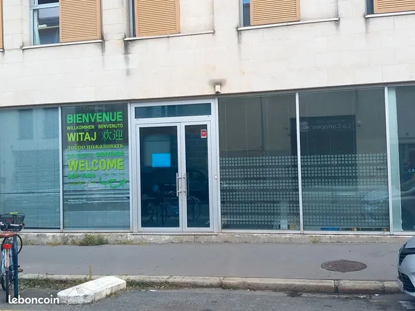 Bureaux 58 m² BORDEAUX