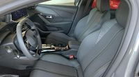 Peugeot 208 1.2 Hybrid 145ch GT e-DCS6 — photo 12