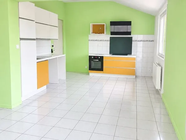 MAISON 3 PIECES + TERRAIN + GARAGE DOUBLE - LAMURE SUR AZERG