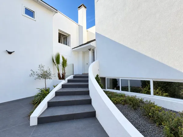 Maison 9 pièces 180 m²