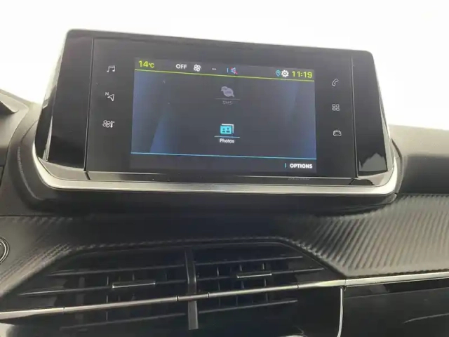 Peugeot 208 electrique 50 kwh 136ch — photo 20