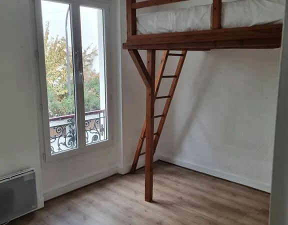 Studio 1 pièce 16 m²
