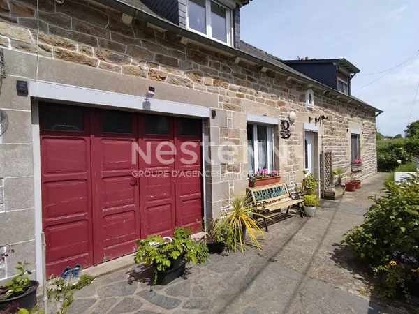Vente Maison en pierres rénovée, 3 chambres, jardin et garage - LAMBALLE ARMOR - TREGOMAR