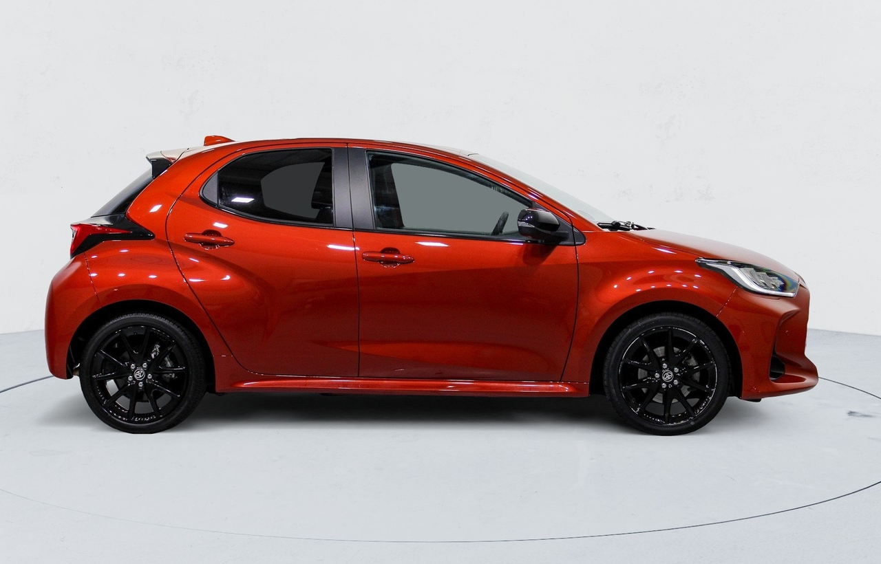 Toyota Yaris 4 — photo 6
