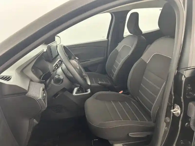 Dacia Sandero tce 90 — photo 18