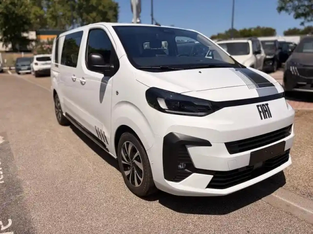 Fiat Scudo fg m 2.2 diesel 180ch cabine approfondie fixe s-design automatique — photo 4