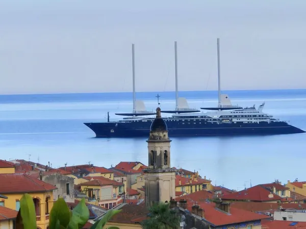 Menton , le Mondial , coeur centre ville,programme neuf, fra
