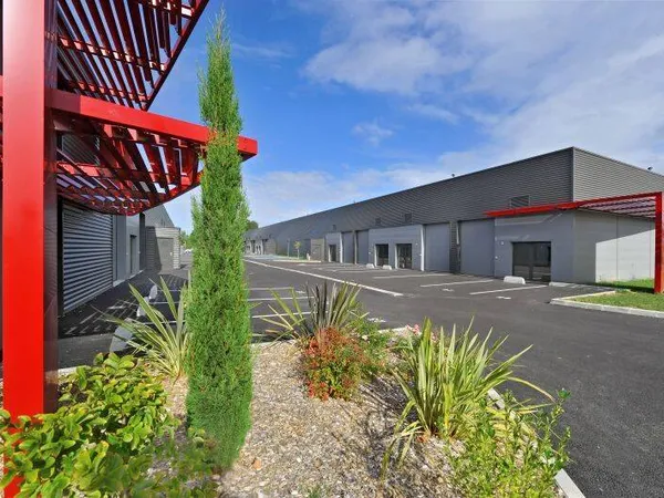 Local commercial 117 m²