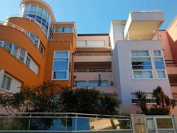 Appartement 3 pièces 92 m²