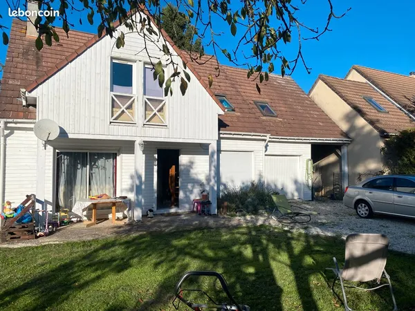 Location maison T6 de 135m2 avec grand jardin