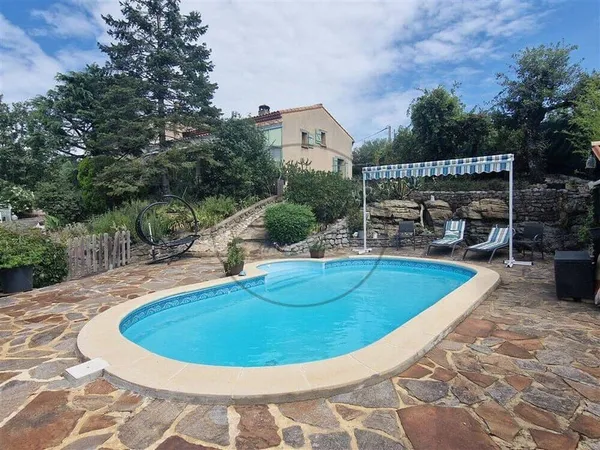 Maison 6 pièces 157 m²