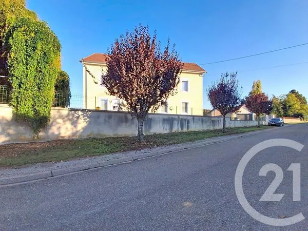 Maison 7 pièces 280 m²