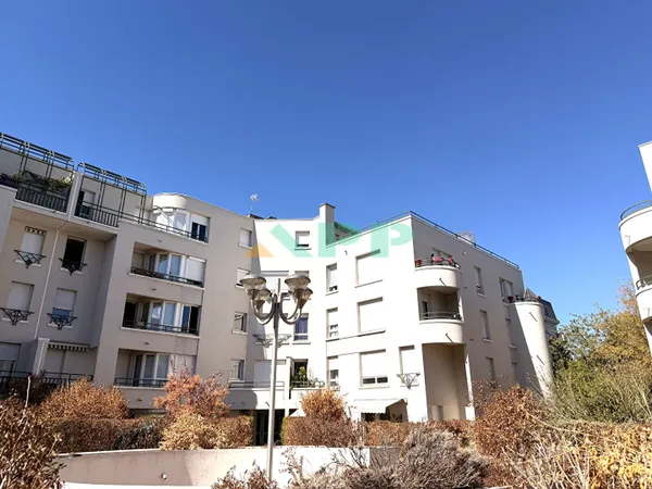 Appartement 3 pièces dernier étage à vendre à Viry-Châtillon - Réf 1482