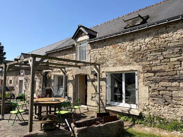 Longère en campagne proche toutes commodités avec terrain à Bâtir