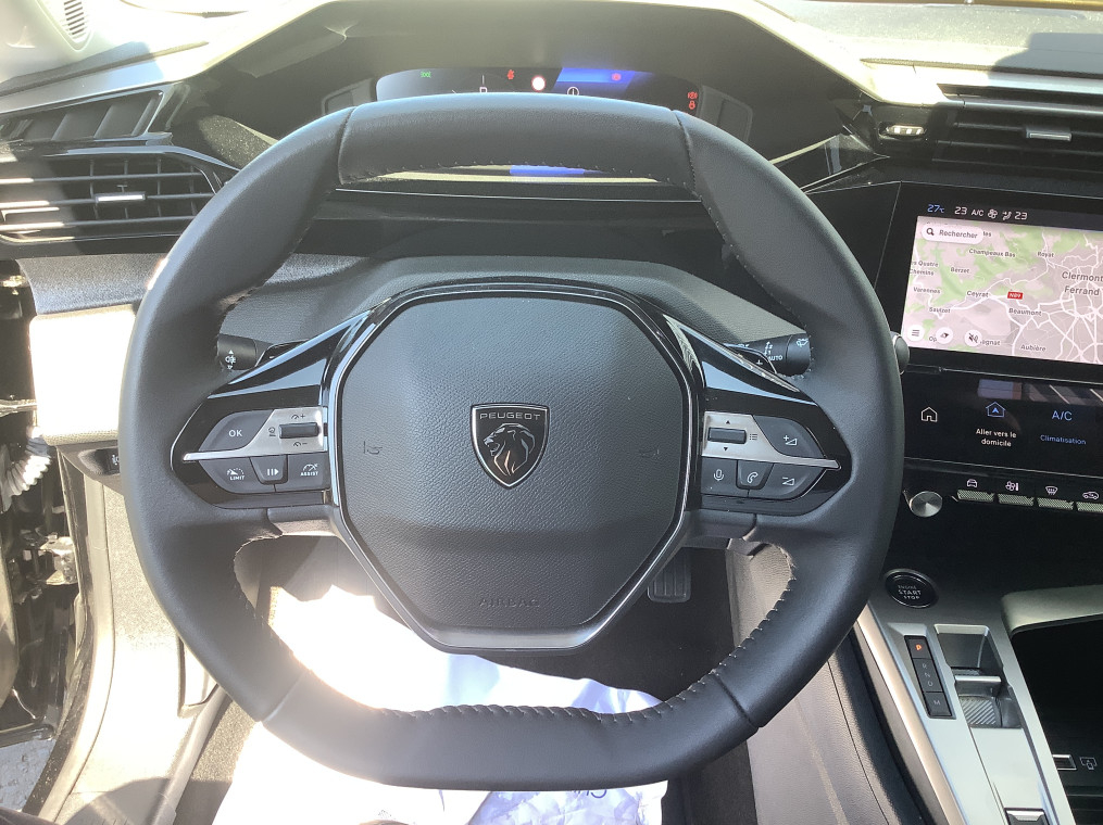 Peugeot 308 — photo 12