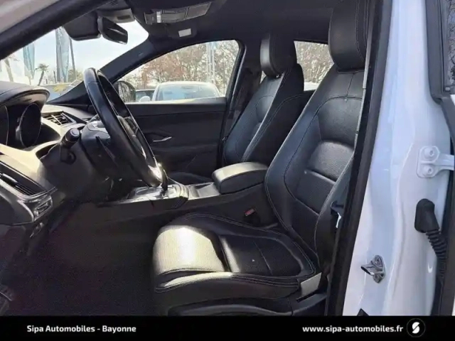 Jaguar E-Pace 2.0 d - 150 ch awd bva — photo 9
